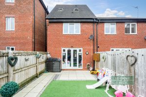 Photo 15- click for photo gallery